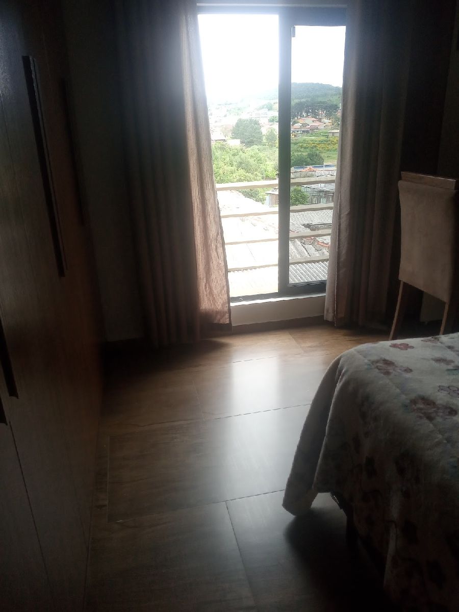 Casa em Bocaiuva do Sul - Excelente Casa Residêncial no Município de Bocaiúvado Sul, Estado do Paraná, com área total construída de 250 m², valor R $410.00 quatrocento e dez mil reais. À vista.